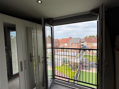Picture 18